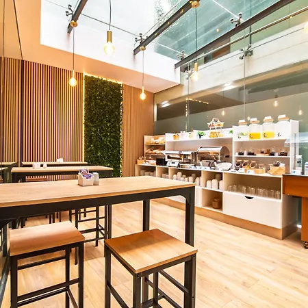 Hotel The Azoriani Boutique, Ascend Collection