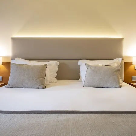 Отель The Azoriani Boutique, Ascend Collection