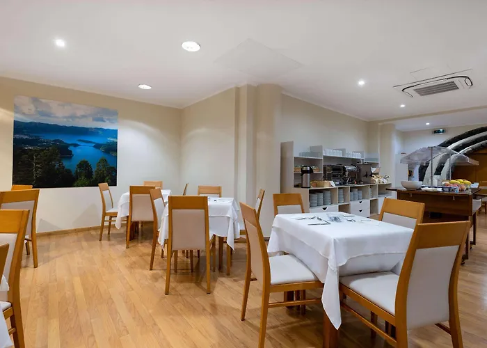 Hotel The Azoriani Boutique, Ascend Collection Ponta Delgada