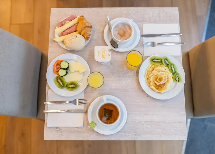 The Azoriani Boutique, Ascend Collection Отель