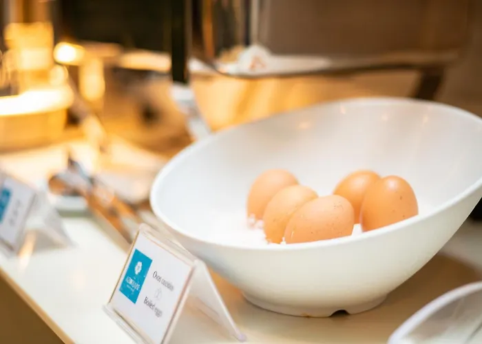 The Azoriani Boutique, Ascend Collection 3*