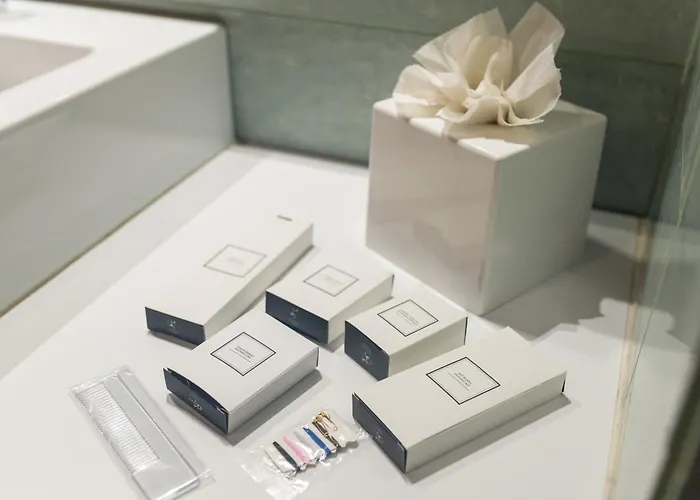 The Azoriani Boutique, Ascend Collection